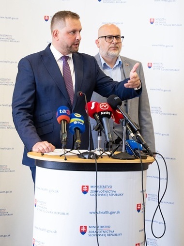 Ministerstvo zdravotníctva v spolupráci s rezortom vnútra vyhlasuje výzvu na zlepšenie dostupnosti zdravotnej starostlivosti 
